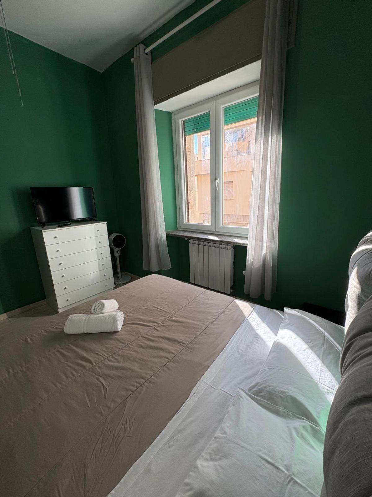 Md House Panzió Civitavecchia Kültér fotó